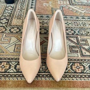 Nude/ peach Cole Haan pumps